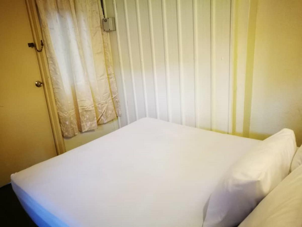 Grocer'S Inn Backpackers Guesthouse Kuala Lumpur Exterior photo