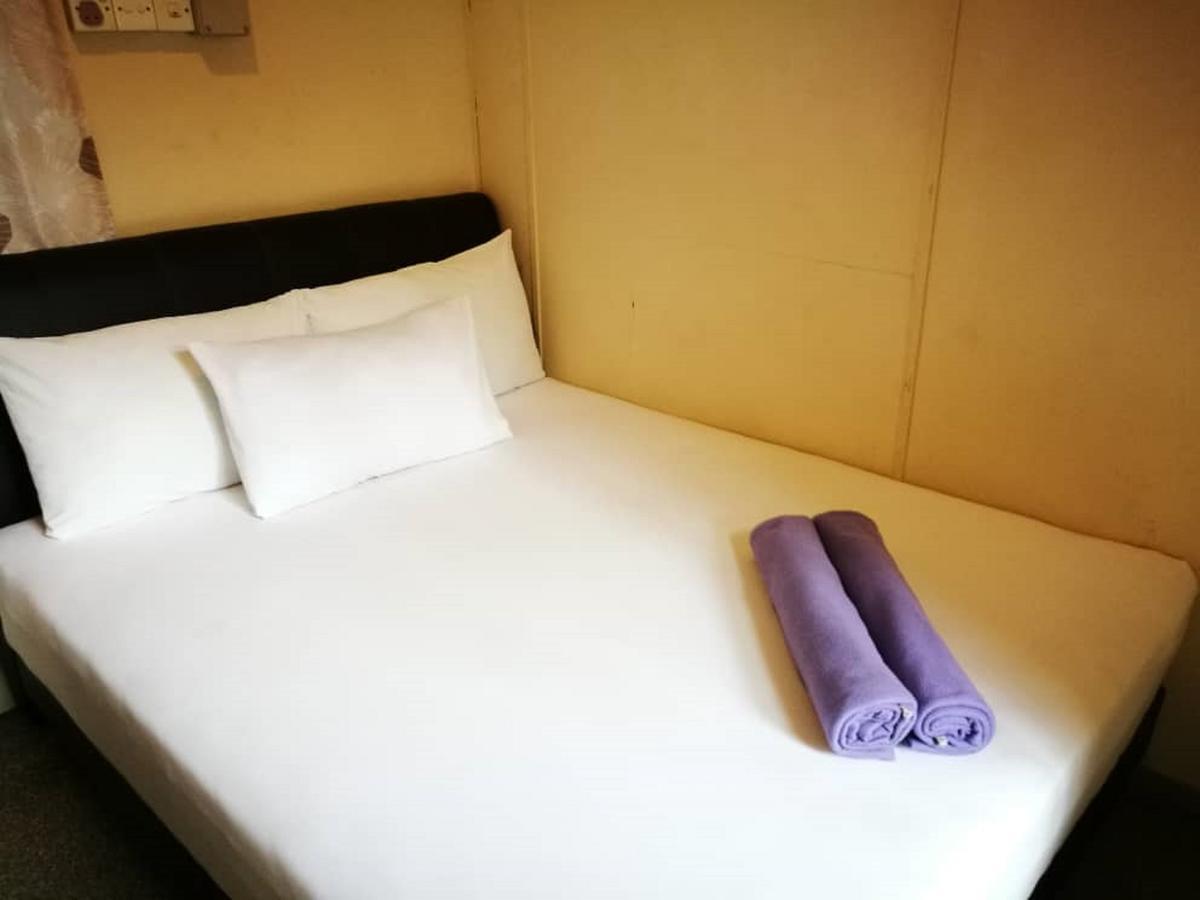 Grocer'S Inn Backpackers Guesthouse Kuala Lumpur Exterior photo
