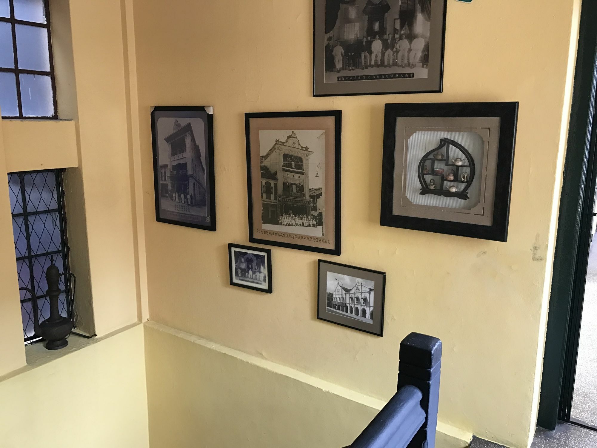 Grocer'S Inn Backpackers Guesthouse Kuala Lumpur Exterior photo
